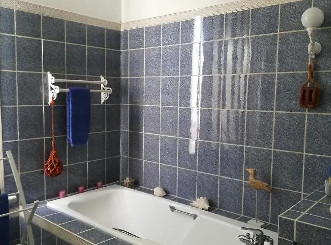 Le Coq En Pate Bed & Breakfast *