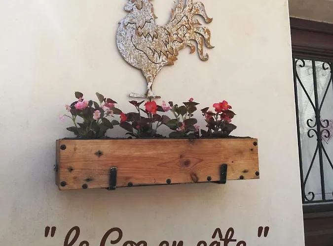 Le Coq En Pate Bed & Breakfast *