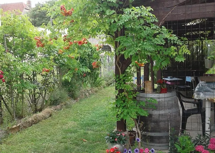 Le Coq En Pate Bed & Breakfast Romilly-sur-Seine